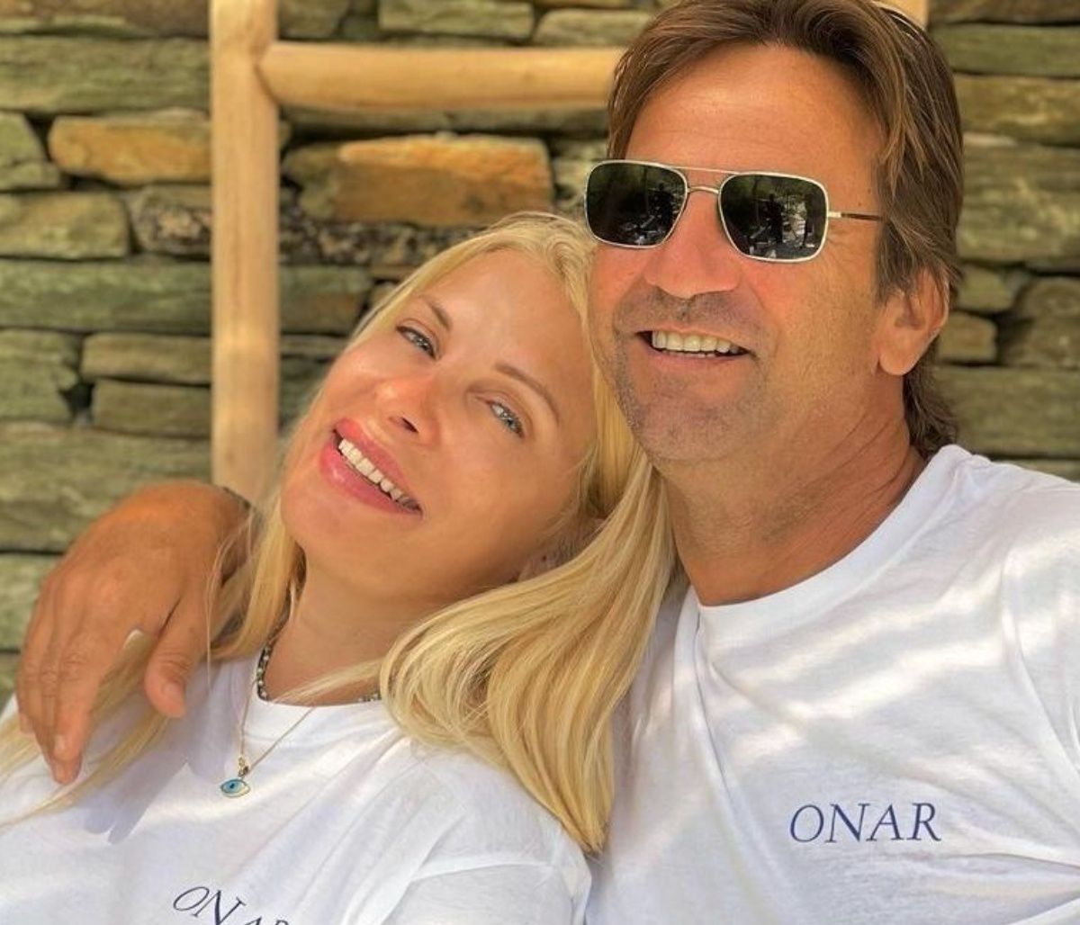 Μενεγάκη-Παντζόπουλος: Η Doutzen Kroes στο ξενοδοχείο τους στην Άνδρο!