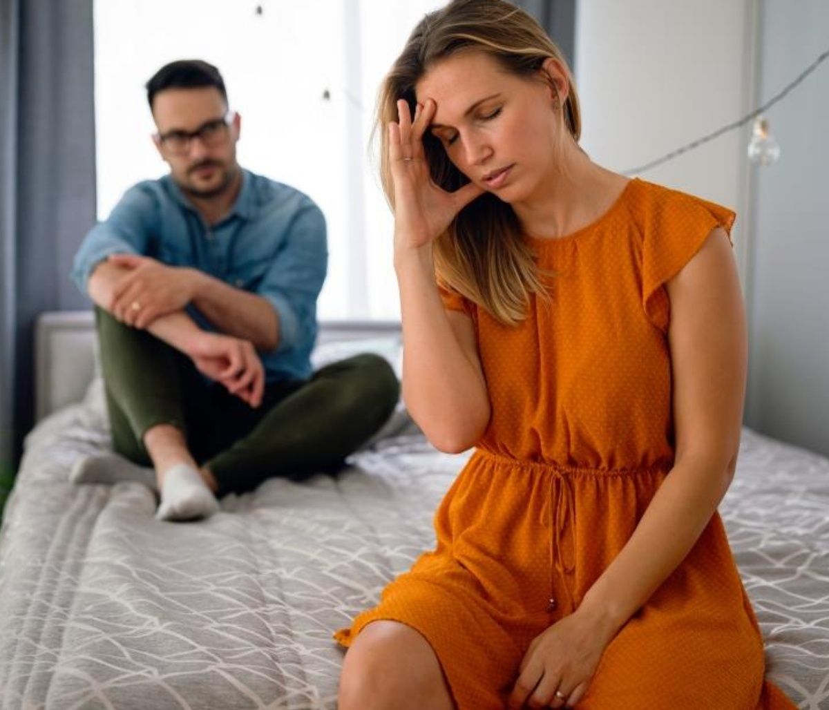 Τα ζώδια που αγνοούν επιδεικτικά τα «red flags» στη σχέση τους