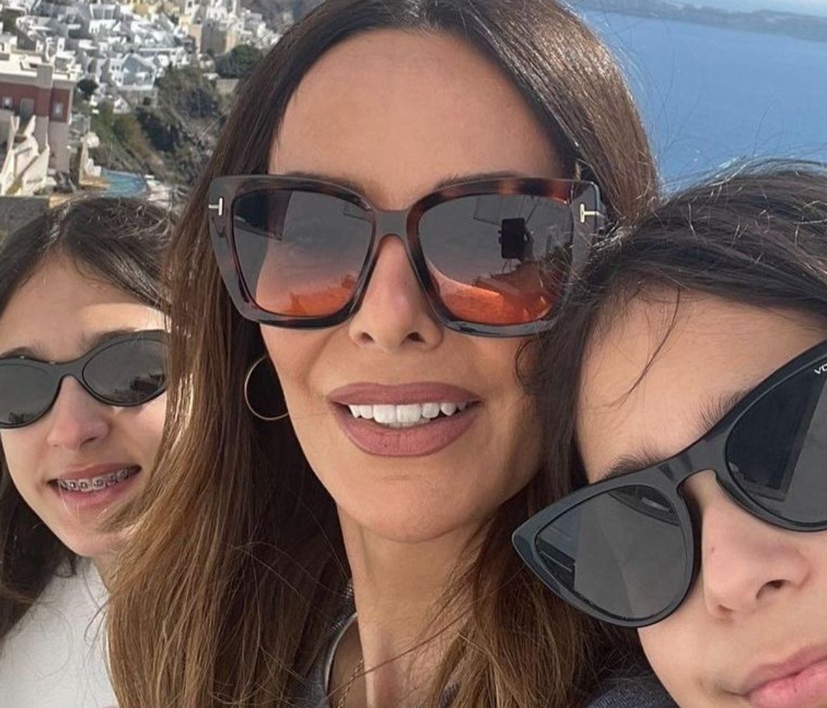 Μπέττυ Μαγγίρα: Ιδού τι ζήτησε η κόρη της να αναρτήσει στο Instagram