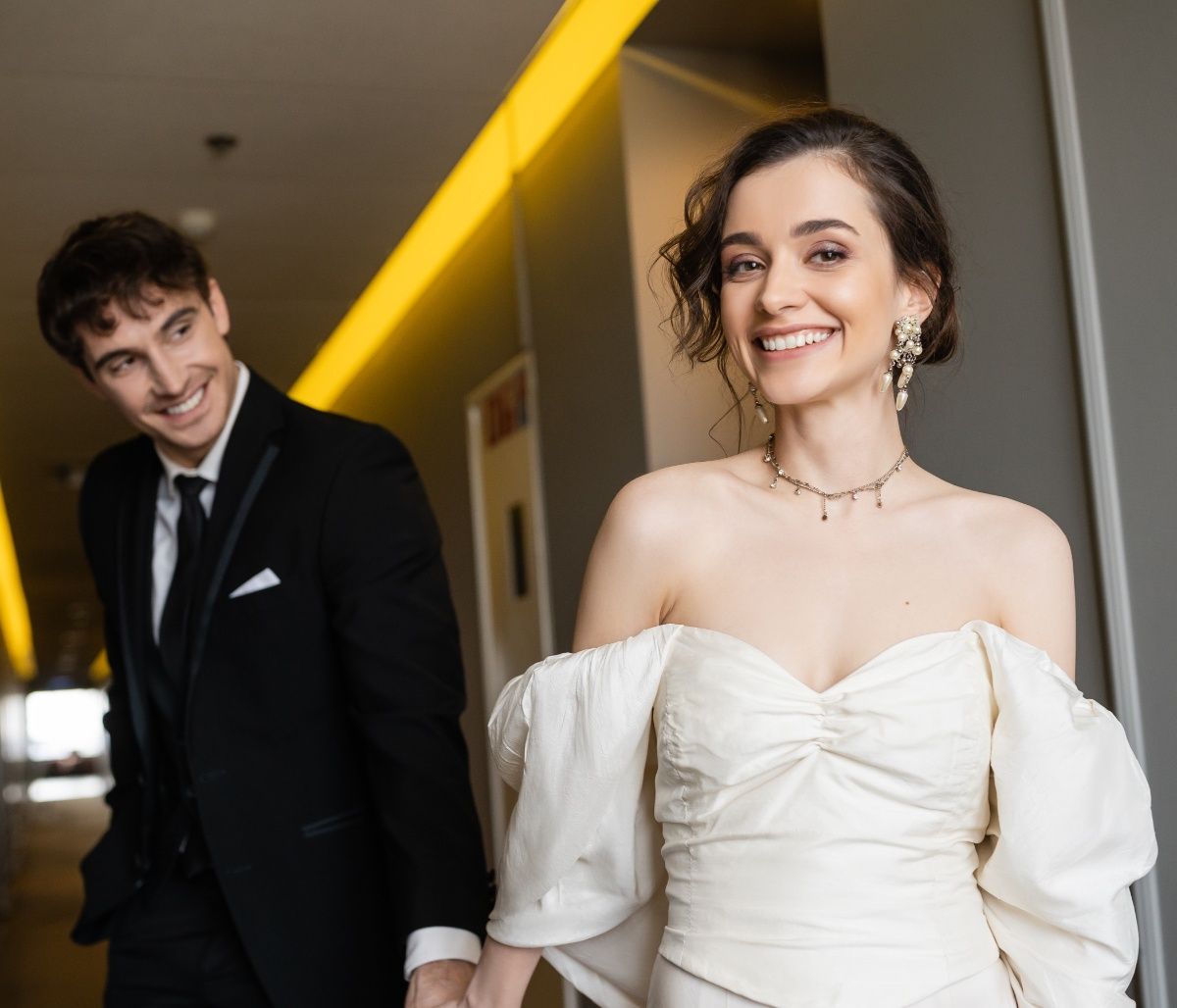 Τα σημάδια που δείχνουν ότι σε καψουρεύτηκε με βάση το ζώδιό του