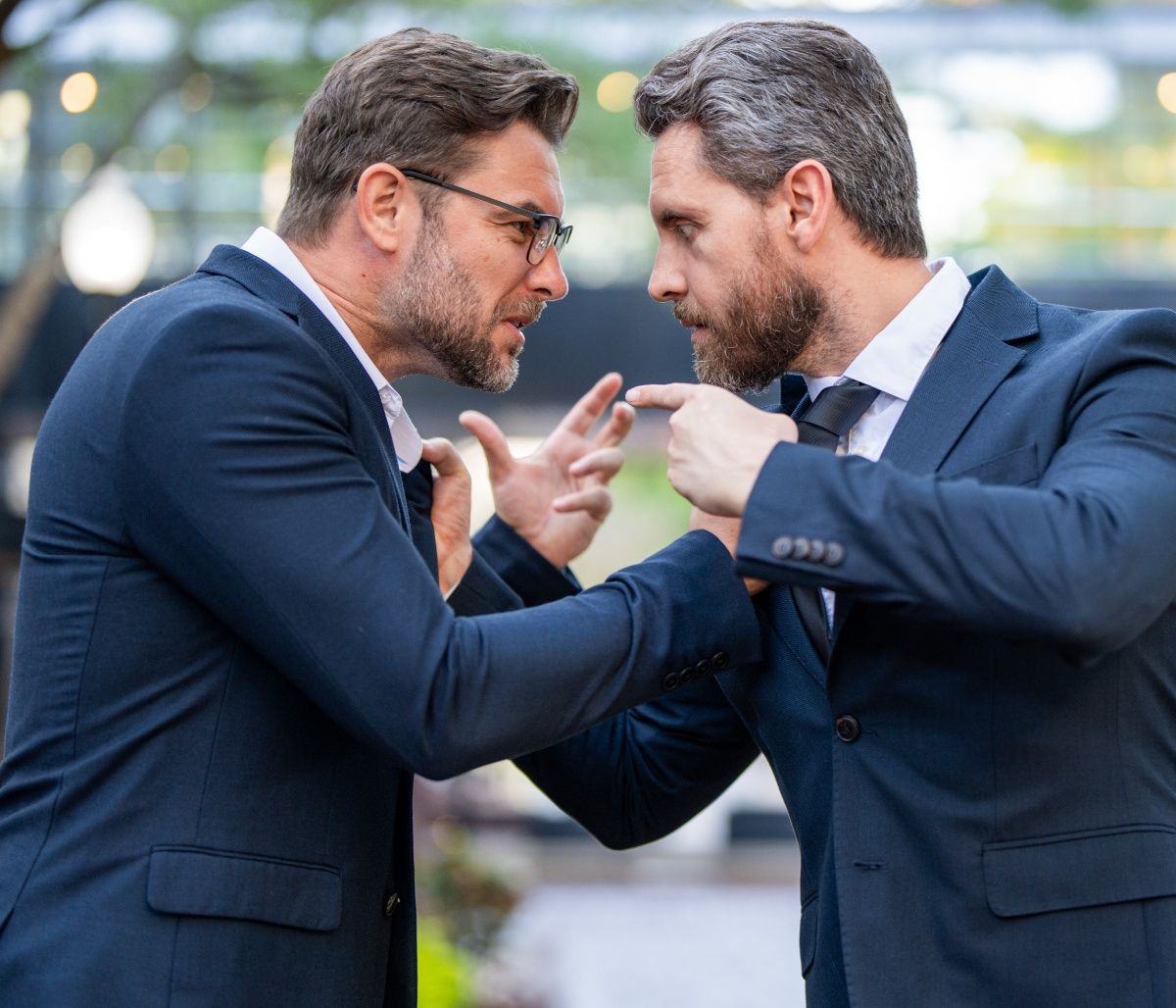 Με αυτά τα ζώδια, τη μια στιγμή είστε φίλοι και την άλλη... εχθροί