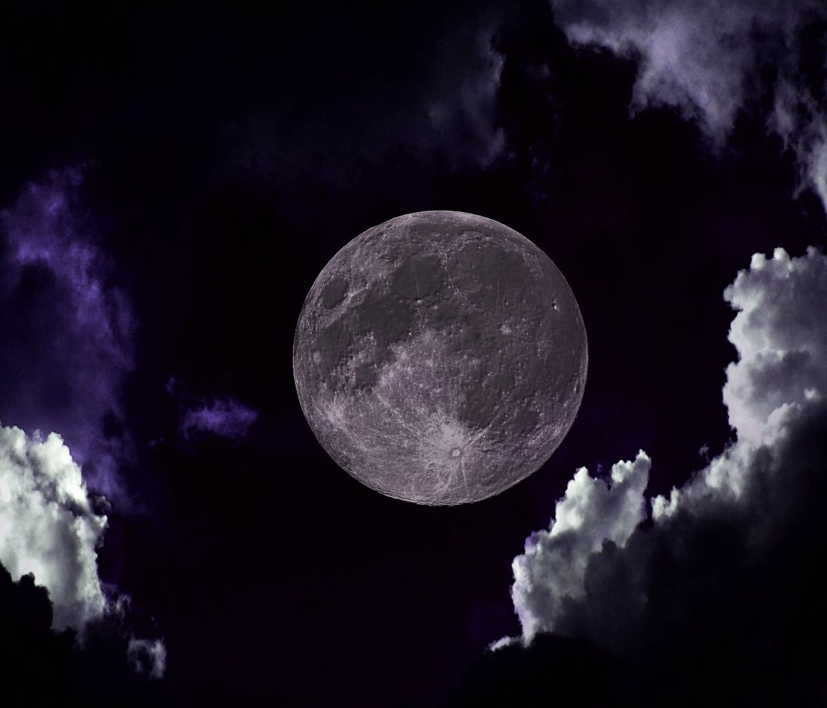 Πανσέληνος στον Κριό: Να είσαι ασυγκράτητος, χωρίς να βιάζεσαι