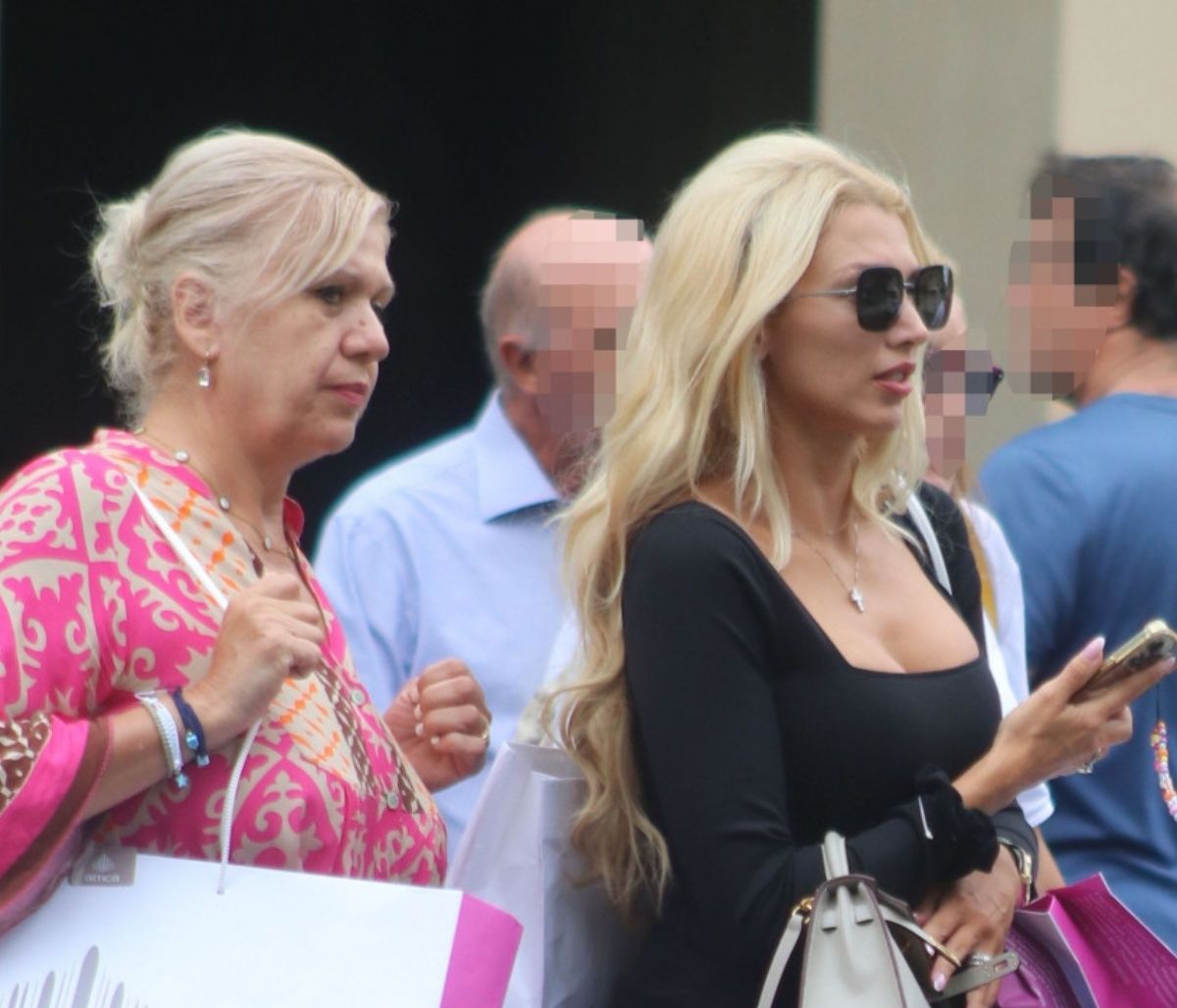 Κωνσταντίνα Σπυροπούλου: Για ψώνια με την μητέρα της, Πόπη