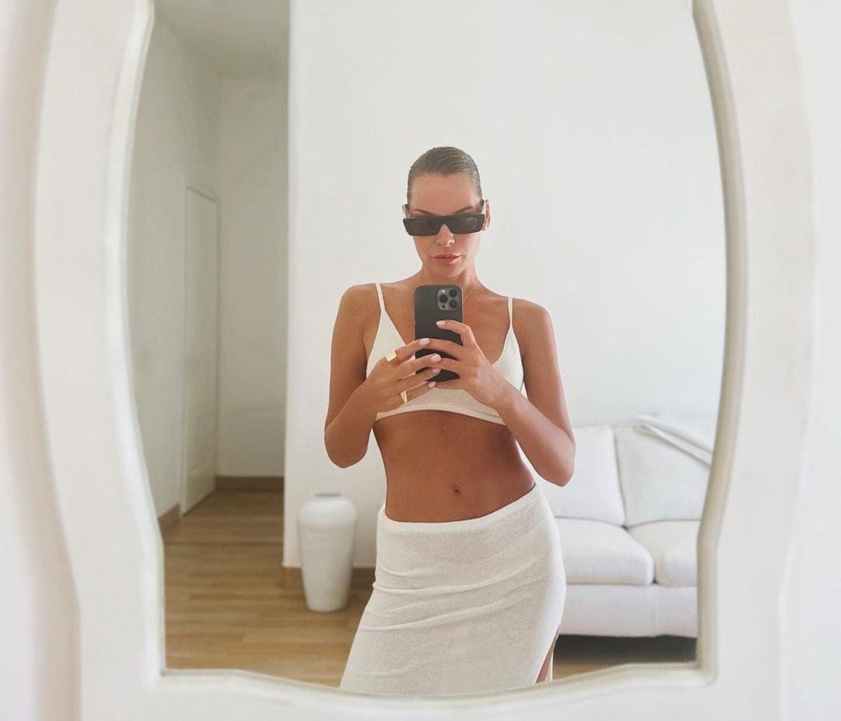 Η ανάρπαστη συνταγή για cinnamon rolls της Υβόννης Μπόσνιακ