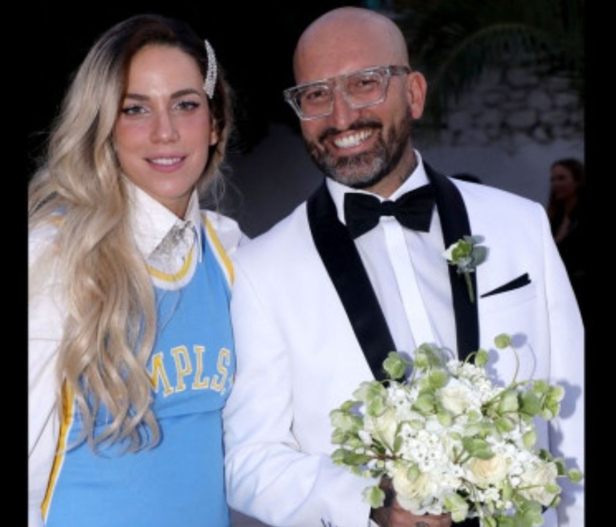 Παντρεύτηκε ο Ισορροπιστής! Ο κουμπάρος NiVo & η εγκυμονούσα Στικούδη