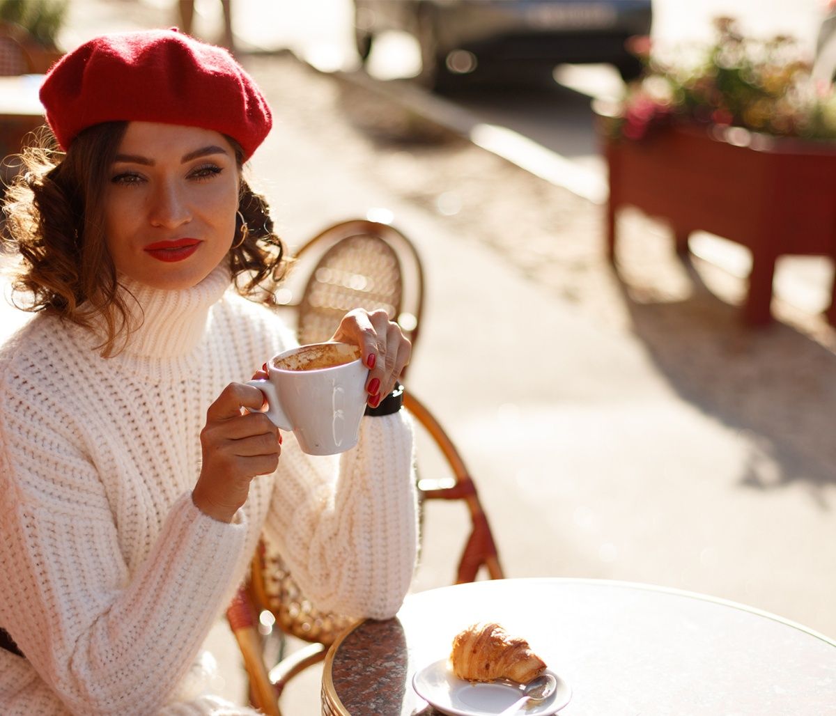Προβλέψεις για όλα τα Ζώδια, 06/11: Δυνατές έλξεις