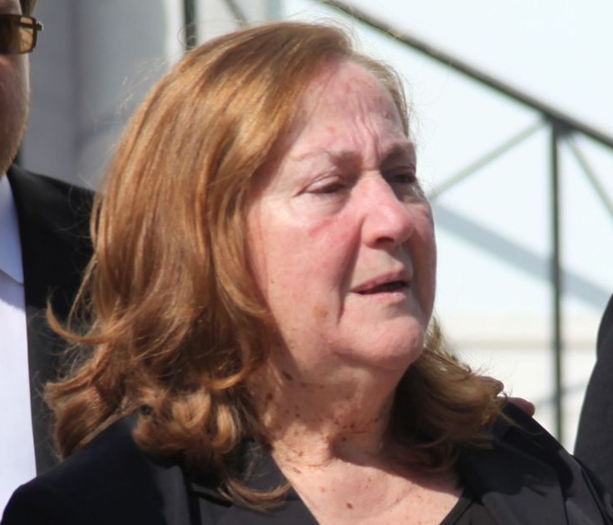 Πέθανε η σύζυγος του Καρρά, Αγγελική Μπαρούτσου