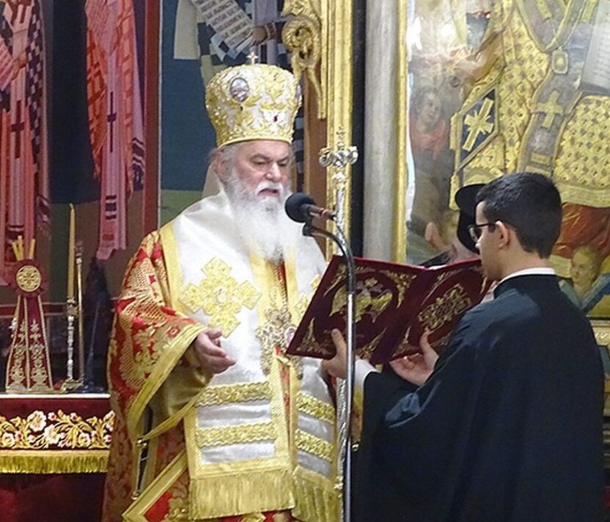 Μητροπολίτης Καλαβρύτων: Θέλουν να τελειώσουν το DNA του Έλληνα