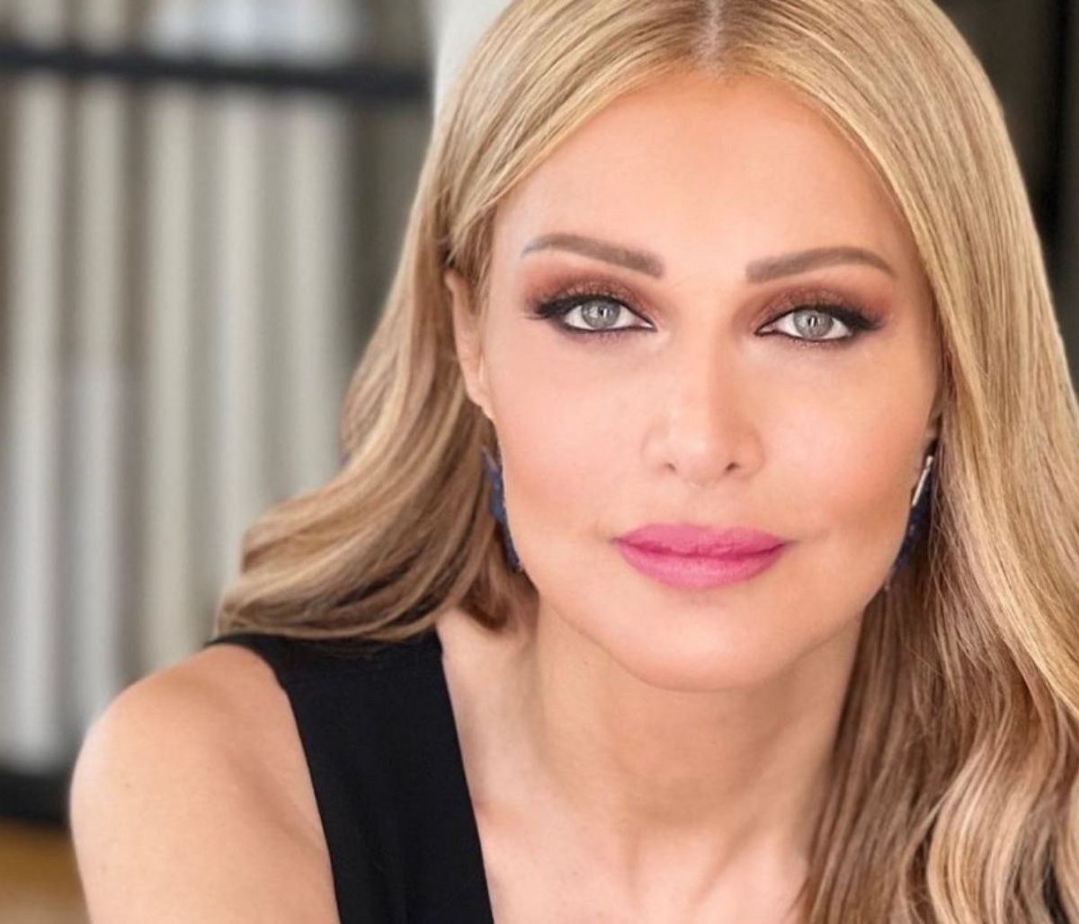 Θεοδωρίδου: Έκοψε Βασιλόπιτα και «χαζέψαμε» με την iconic κουζίνα της