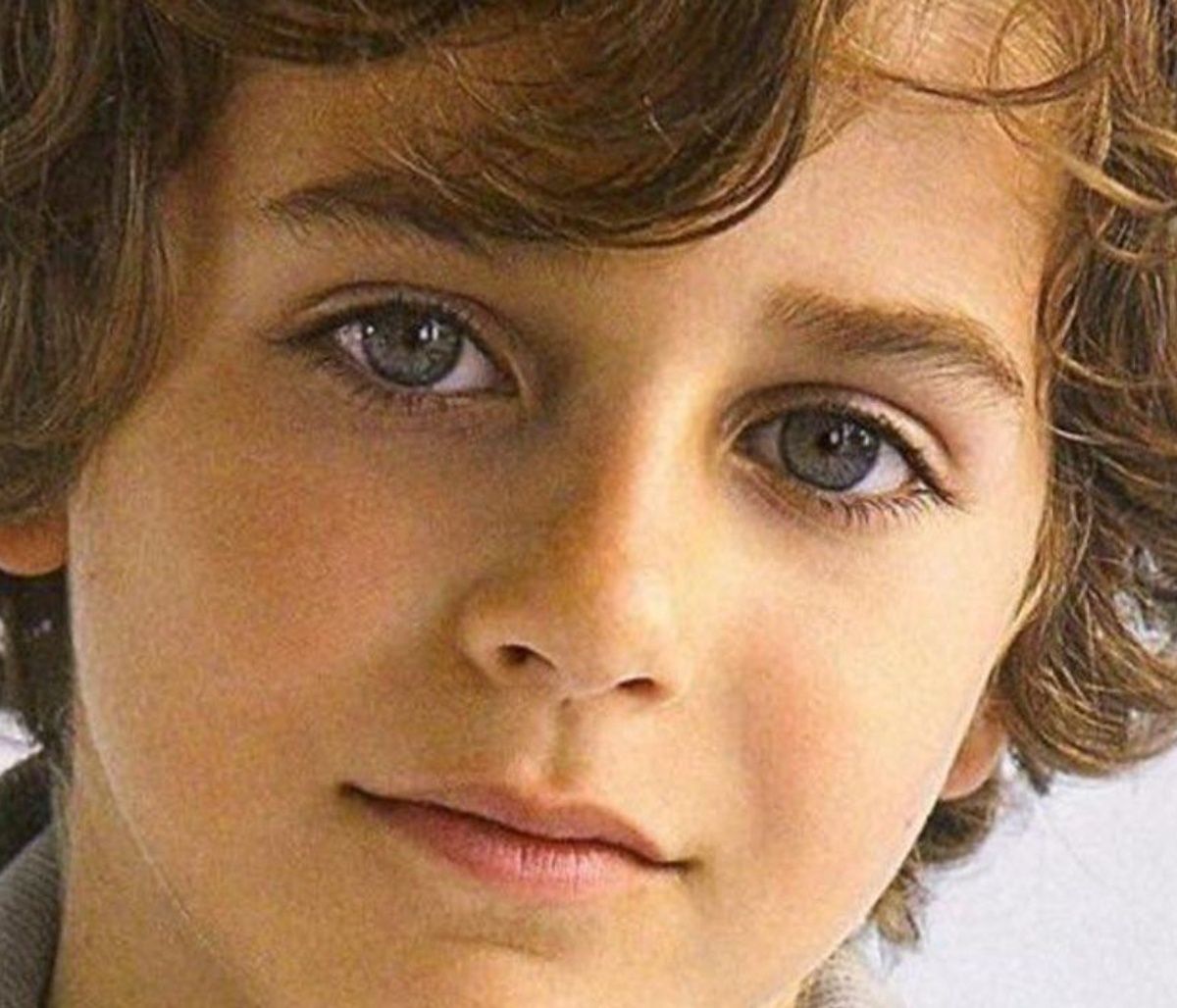 Ευτυχισμένοι μαζί: Ο μικρός Γιαννάκης έγινε... άντρας!