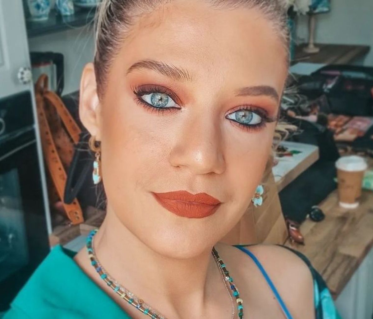 Τζένη Θεωνά: Στην Παύλιανη με τον 5χρονο γιο της