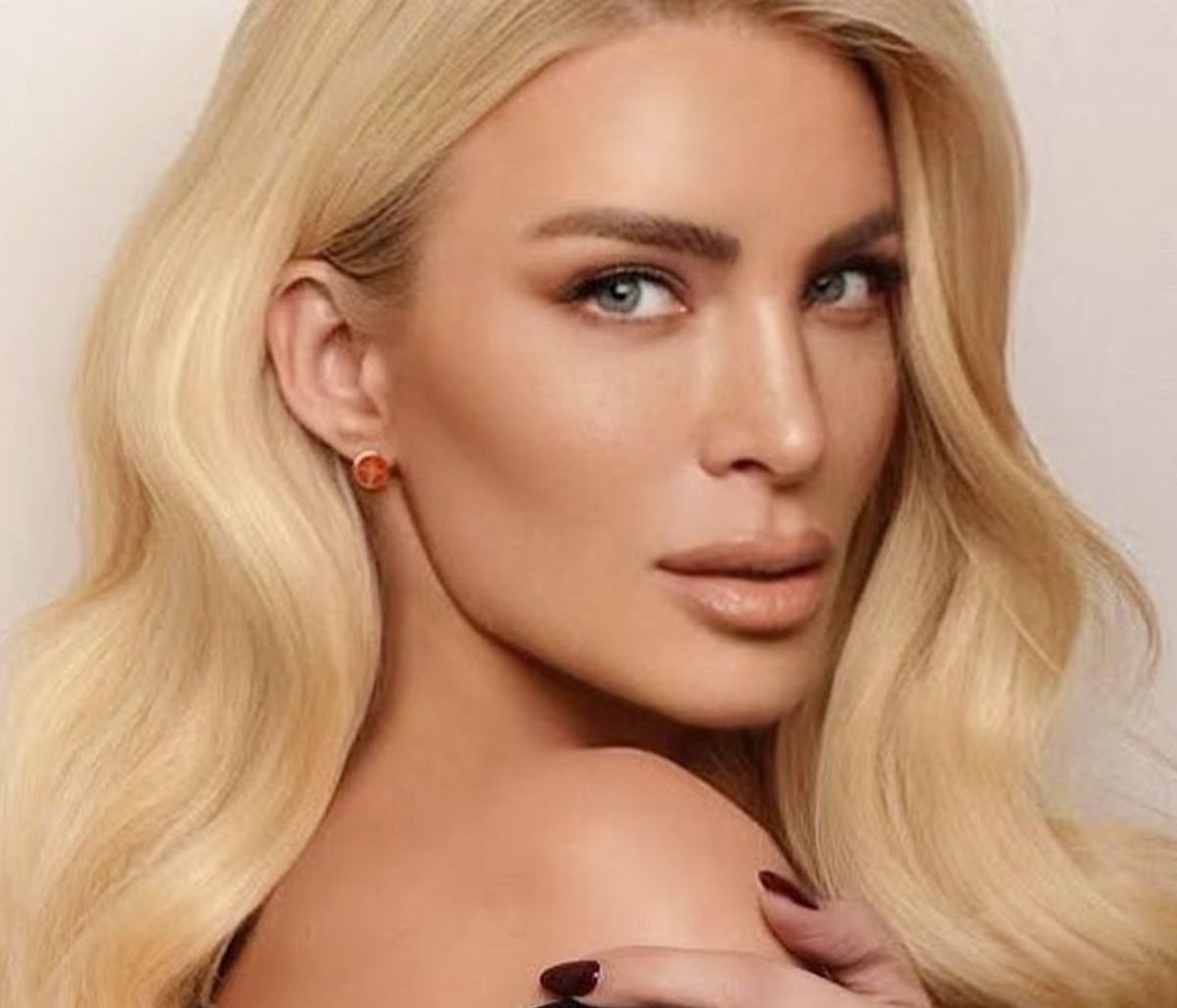 Καινούργιου: Αποχώρησε από την εκπομπή & πήγε στο νοσοκομείο