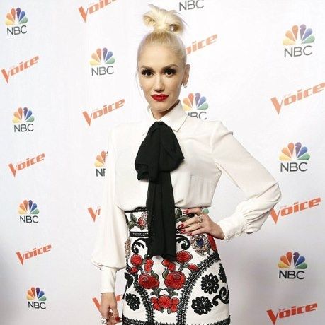 Χώρισε και είπε να ανανεωθεί: Δείτε το νέο hairlook της Gwen Stefani