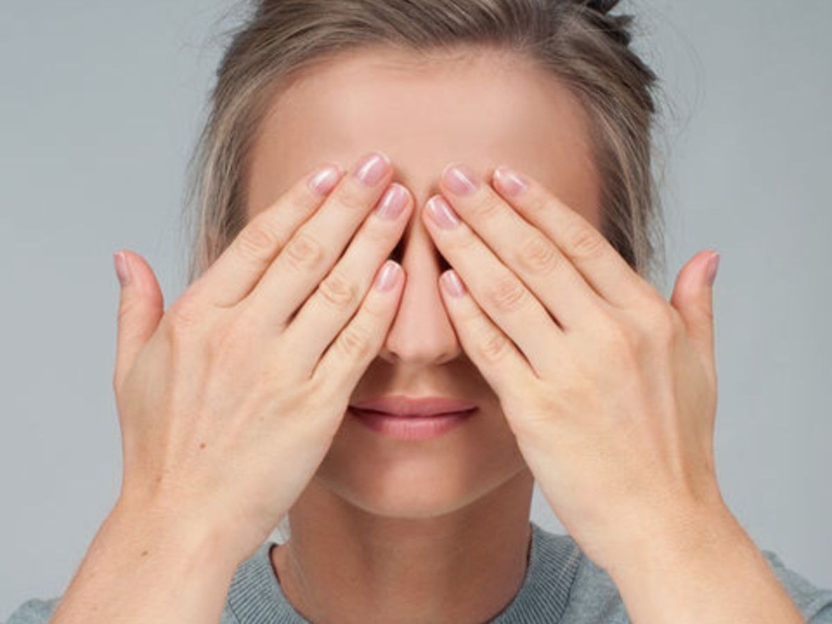 Ανεβασμένη χοληστερίνη: Τα σημάδια που φαίνονται στα μάτια (φωτογραφίες)