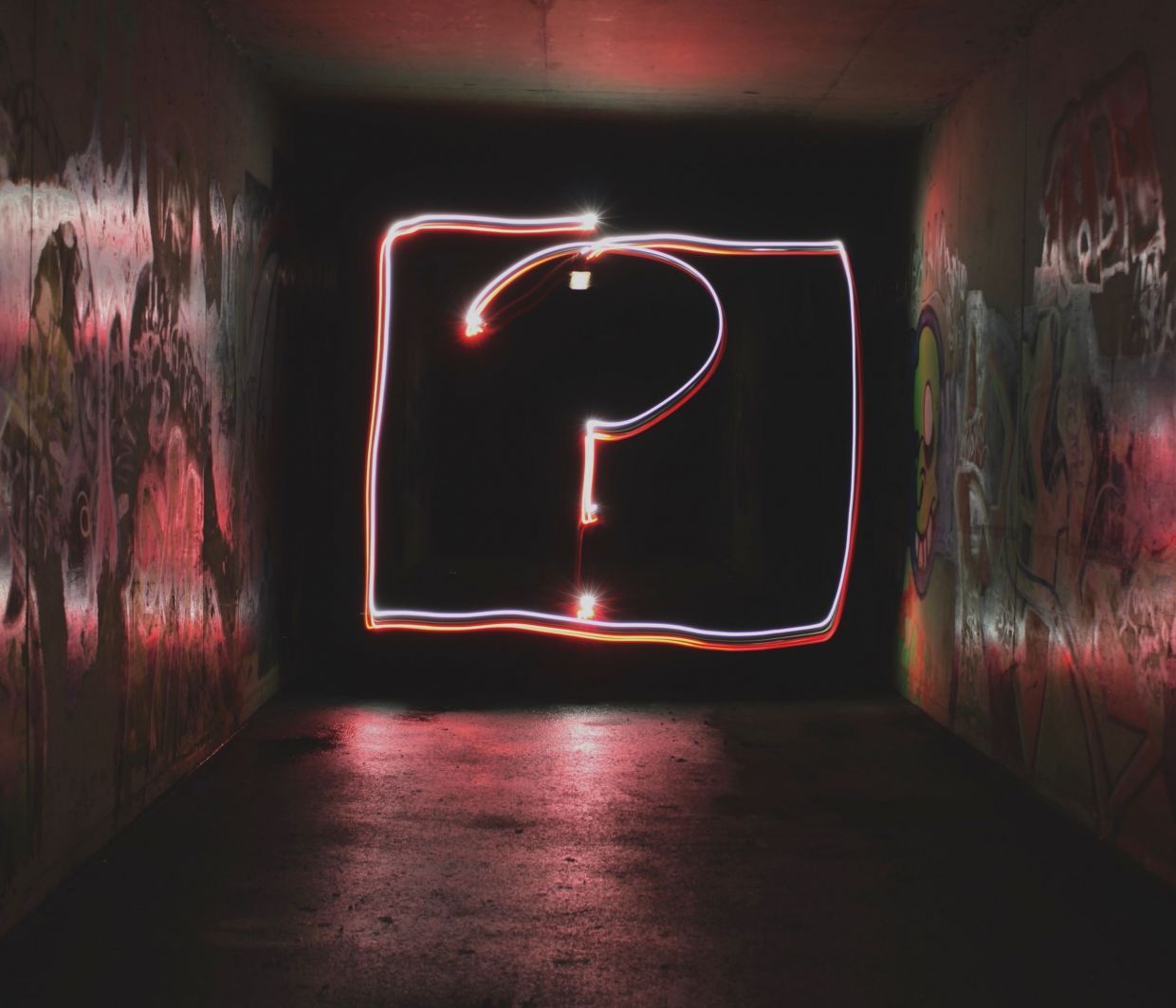 Μπορείς να βρεις ποιος αγαπημένος σου ηθοποιός βρίσκεται σε κάθε σκίτσο;