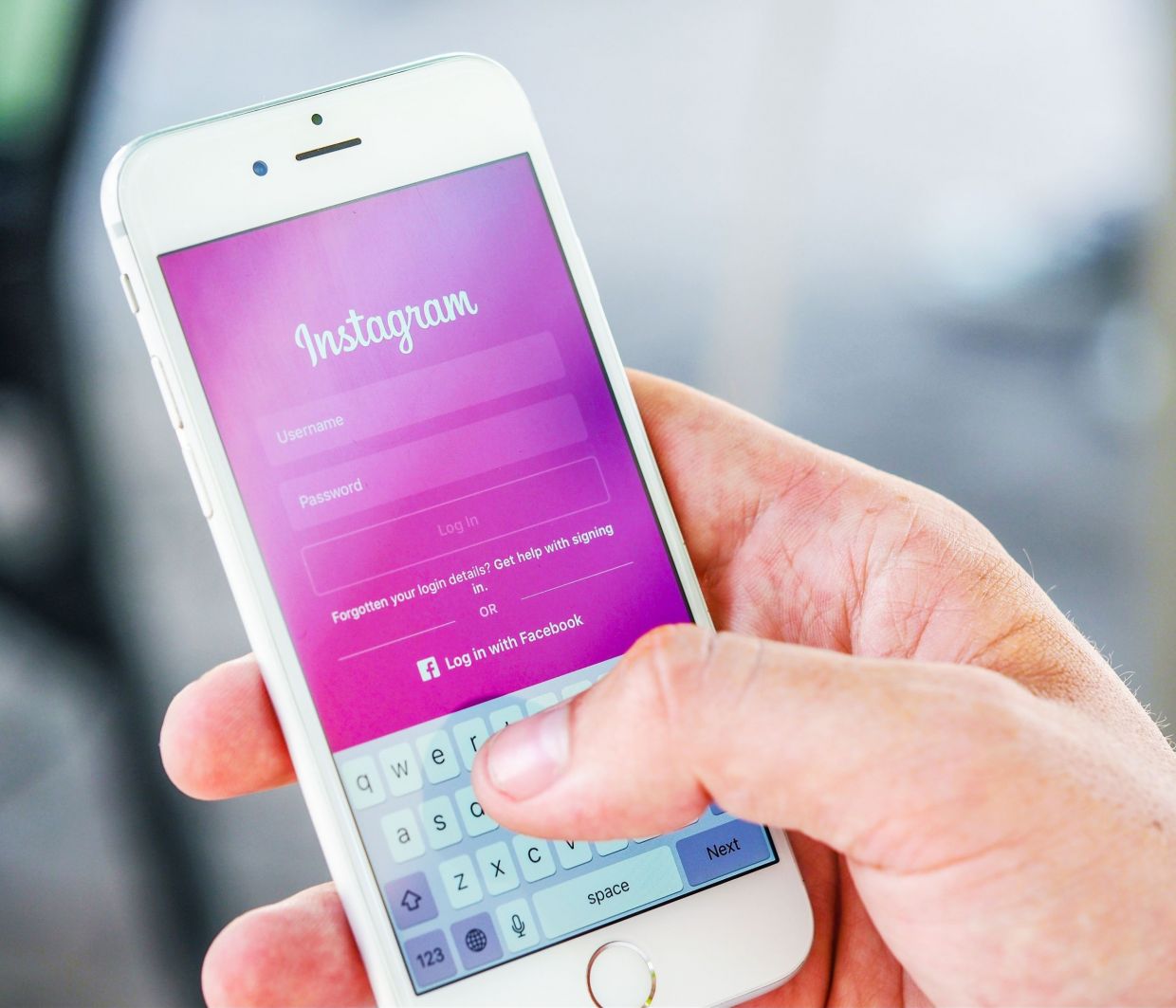 Το Instagram γιορτάζει 10 χρόνια και μας κάνει ένα δώρο-έκπληξη!