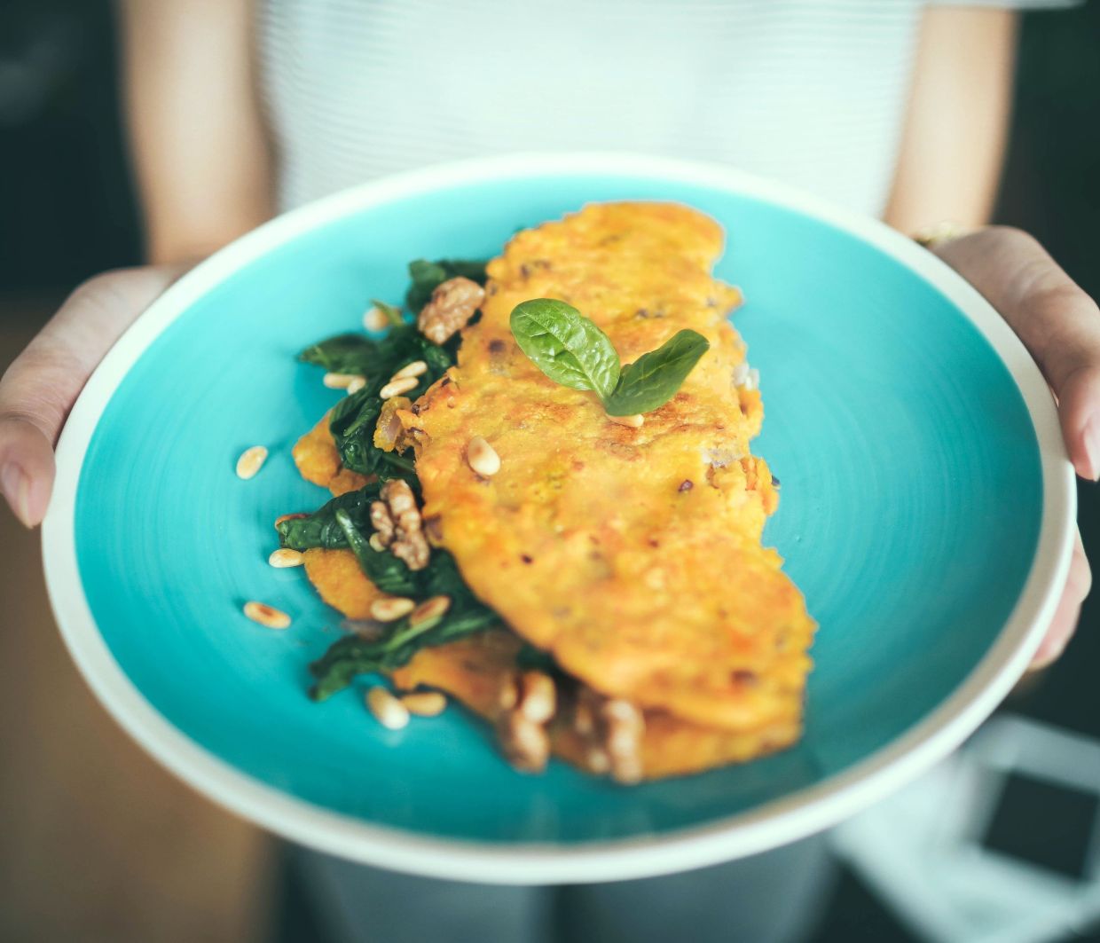 Πώς θα φτιάξεις την τέλεια ομελέτα μέσα στην καραντίνα