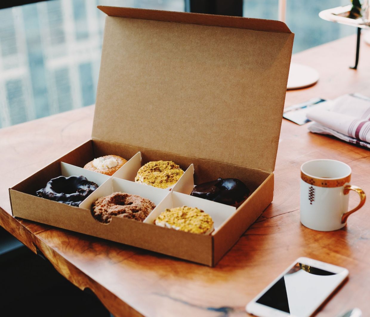 Πώς θα φτιάξεις τέλεια donuts με μόνο δύο υλικά