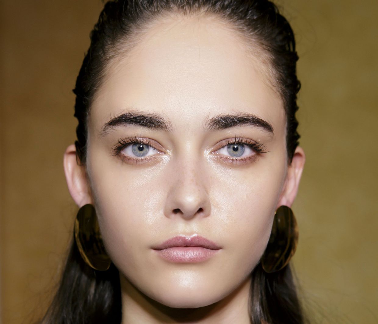 10 μαύρες μάσκαρα για dramatic eye looks