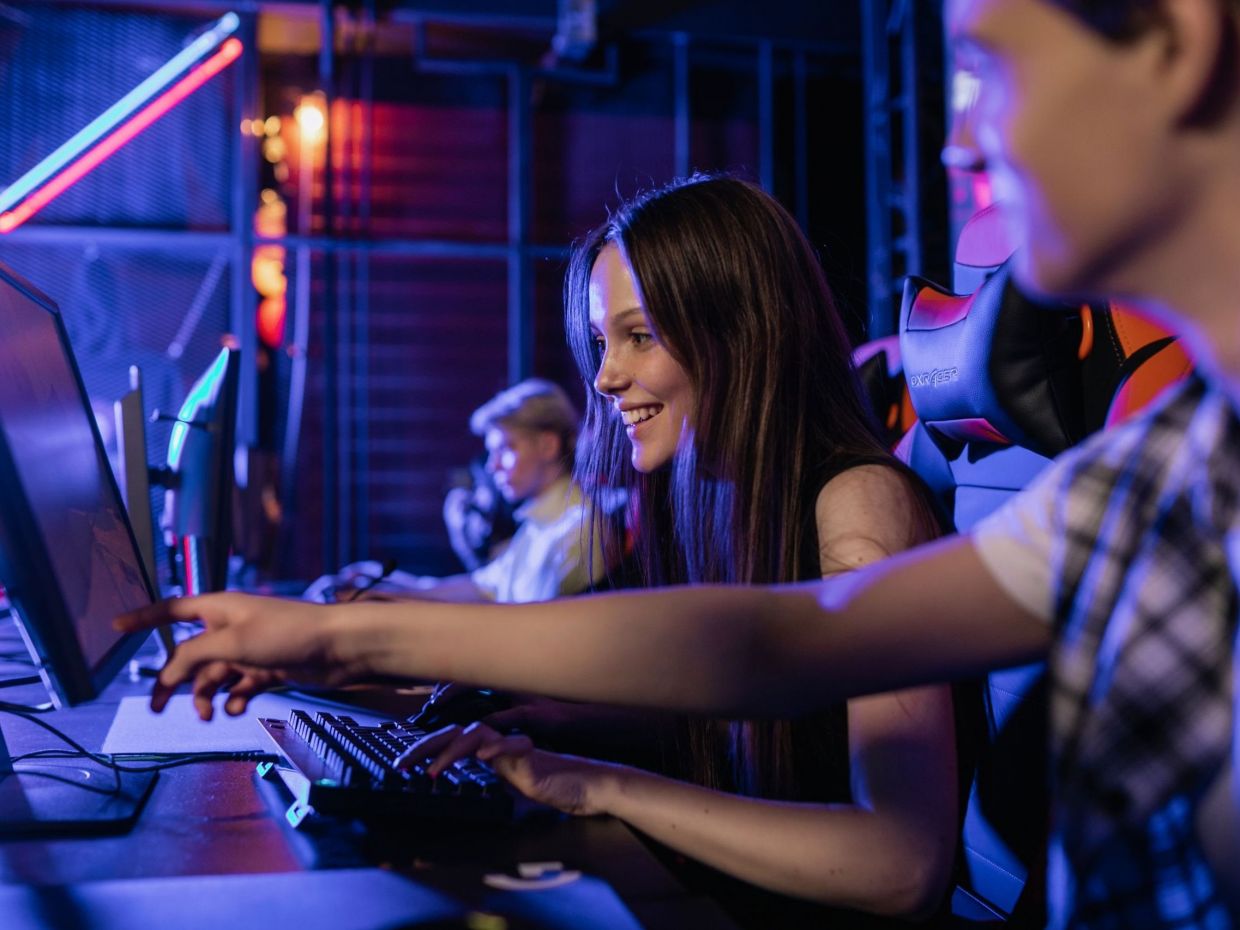 Gaming fever: Το 2023 έρχεται και φέρνει τα πιο cool παιχνίδια για εσένα και την παρέα