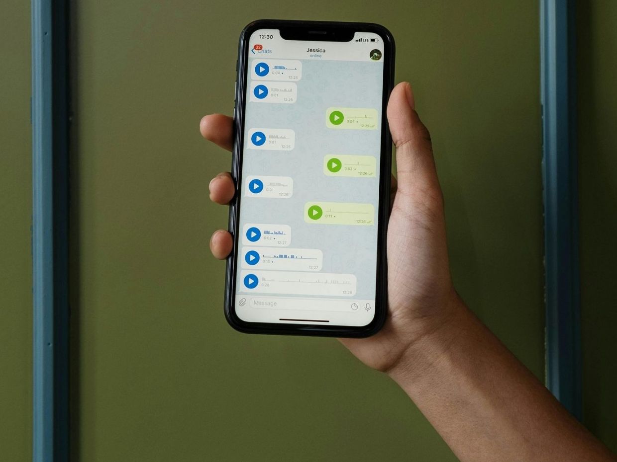 Οι άνθρωποι που απαντούν πάντα με φωνητικά μηνύματα έχουν συνήθως τα εξής 8 χαρακτηριστικά
