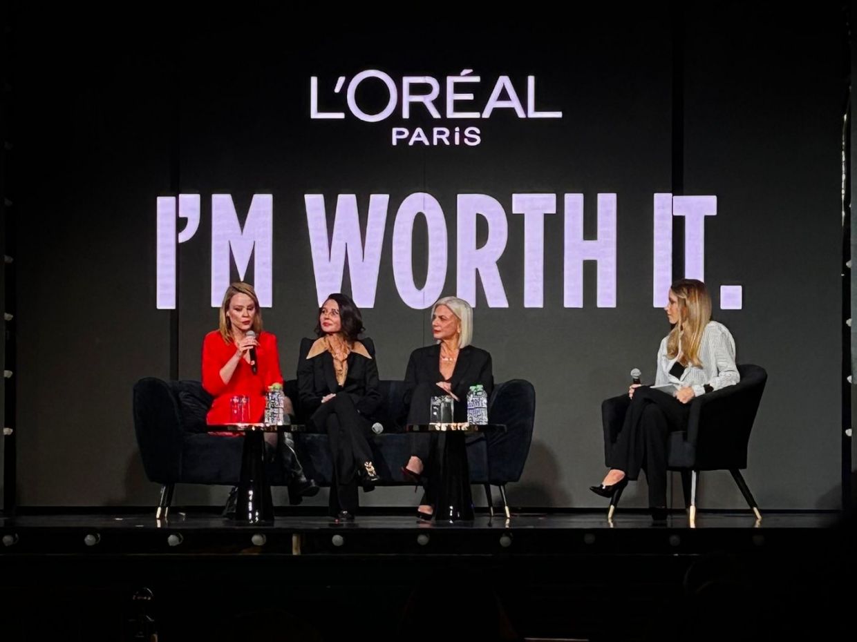 Η L'Oréal Paris γιόρτασε την Ημέρα της Γυναίκας σε μια εκδήλωση που μας υπενθύμισε την αξία μας