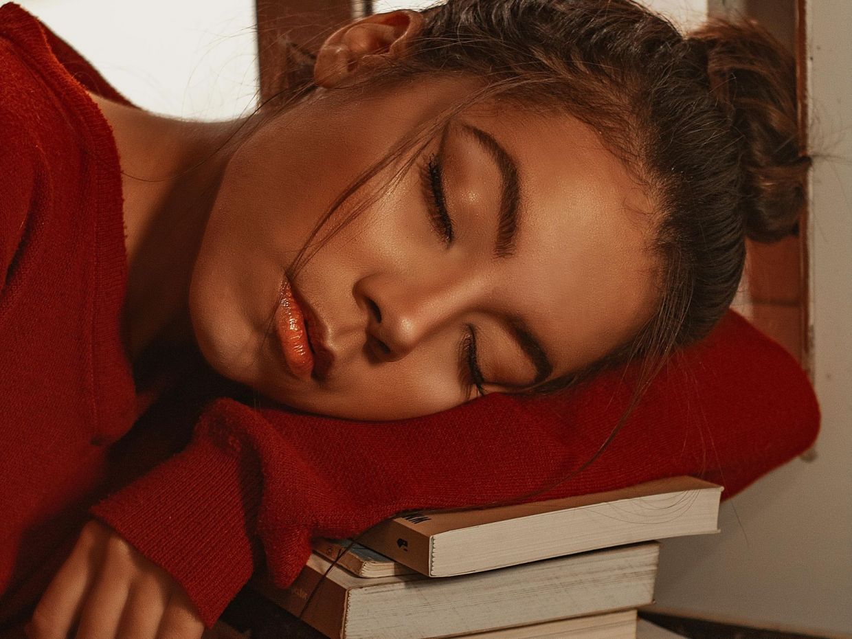 Πόσος χρόνος χρειάζεται πραγματικά για να ξεπεράσεις τον πρώην; Η επιστήμη απαντά