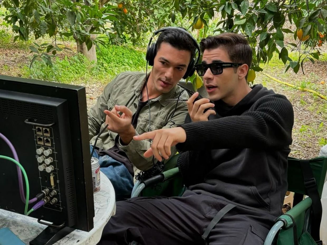 Το νέο ειδύλλιο στη Γη της ελιάς ξεκινά από ένα ατύχημα: Η Ντένια Ψυλλιά έρχεται στη Μάνη