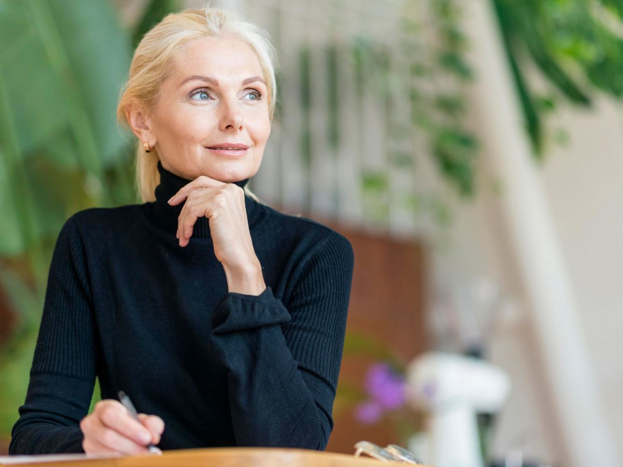 Τα πιο ευτυχισμένα χρόνια της ζωής ξεκινούν στα 65, αν υιοθετήσεις αυτές τις 8 καθημερινές συνήθειες