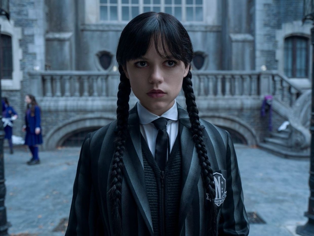 «Wednesday»: Το πολυπόθητο teaser της 2ης σεζόν και η Jenna Ortega μας ταξιδεύουν πίσω στο Nevermore