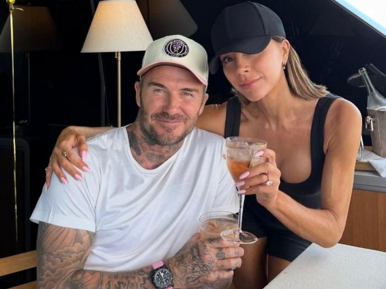 Ο David Beckham γίνεται σήμερα 50 και η Victoria ευχήθηκε στο «για πάντα» της μ' ένα viral βίντεο