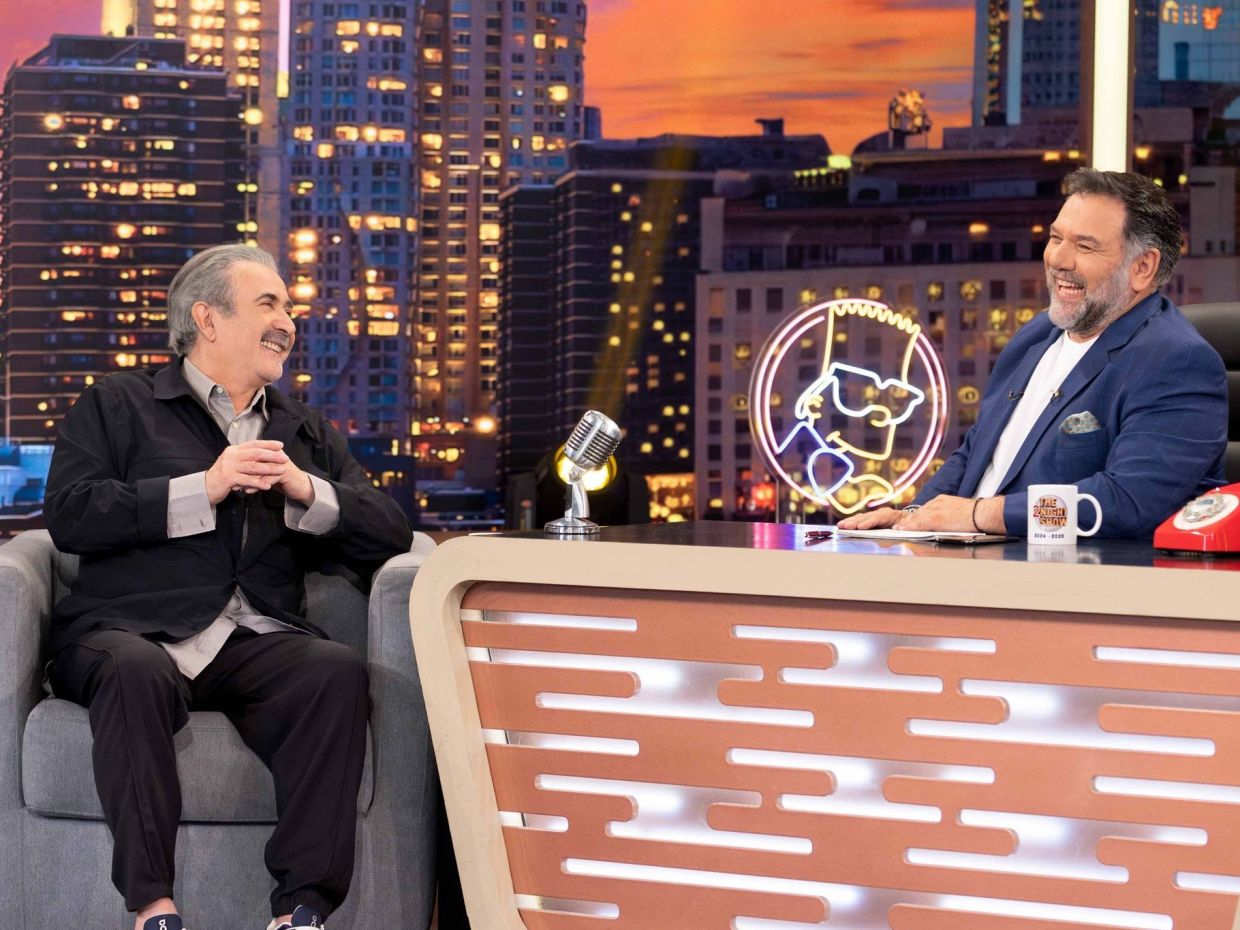 Ο Λάκης Λαζόπουλος μίλησε με ειλικρίνεια για το τέλος της σάτιρας και τα «απενεργοποιημένα μυαλά»