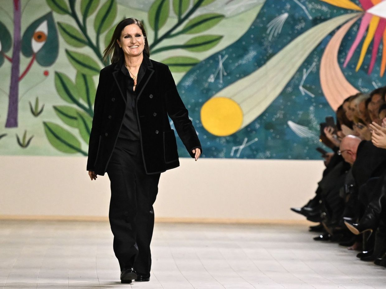 H οριστική αποχώρηση της Maria Grazia Chuiri από τον οίκο Dior & το τελευταίο της show στην Ρώμη