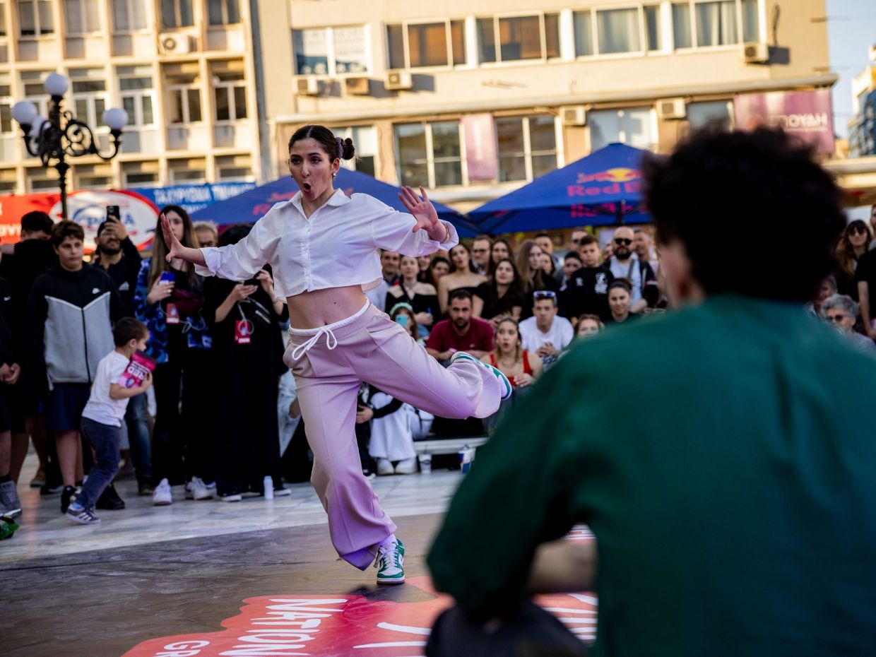 Freestyle = Ελευθερία: Γιατί το street dance δεν έχει (και δεν χρειάζεται) κανόνες