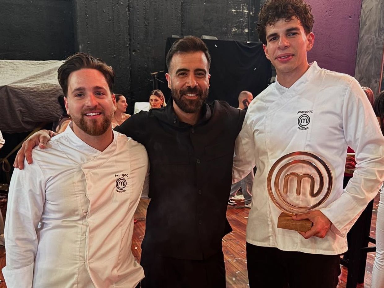 Λευτέρης Πέτρου: Η υπόσχεση στον πατέρα του & τα γλυκά λόγια για τη σύντροφό του μετά το MasterChef