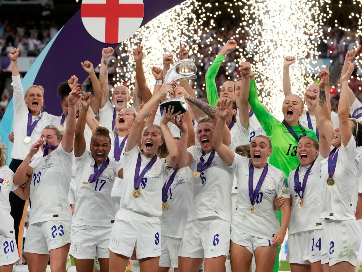 Η UEFA επαναπροσδιορίζει τα χρηματικά έπαθλα στο EURO Γυναικών 2025 και δίνει μια ακόμα ελπίδα