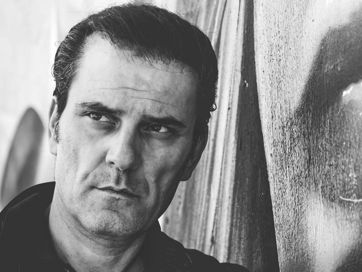 Η ξαφνική απώλεια του Γεράσιμου Μιχελή - H οικογένεια του «Παρά Πέντε» έχασε τον κακό της