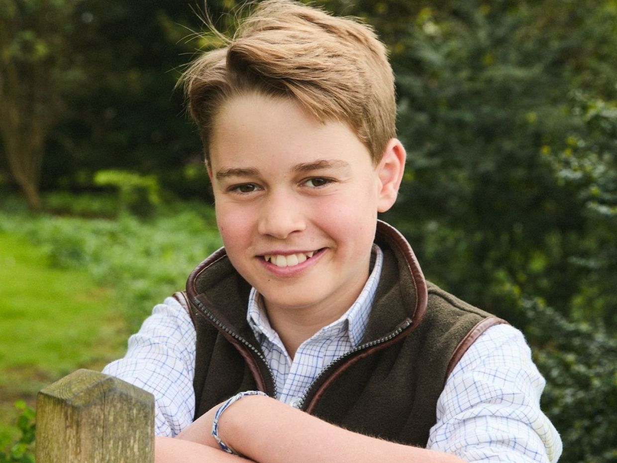 Τι αλλάζει στη ζωή του πρίγκιπα George σήμερα που γίνεται 12 ετών - ακόμα και στο πώς θα ταξιδεύει