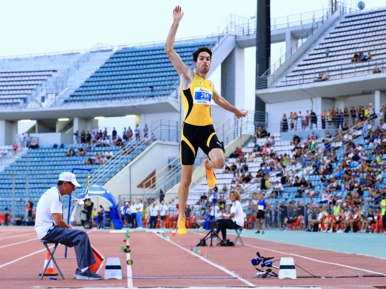 Ο τραυματίας Μίλτος Τεντόγλου πήδηξε στα 8.12μ. και είπε «μπράβο» στον εαυτό του... επιτέλους