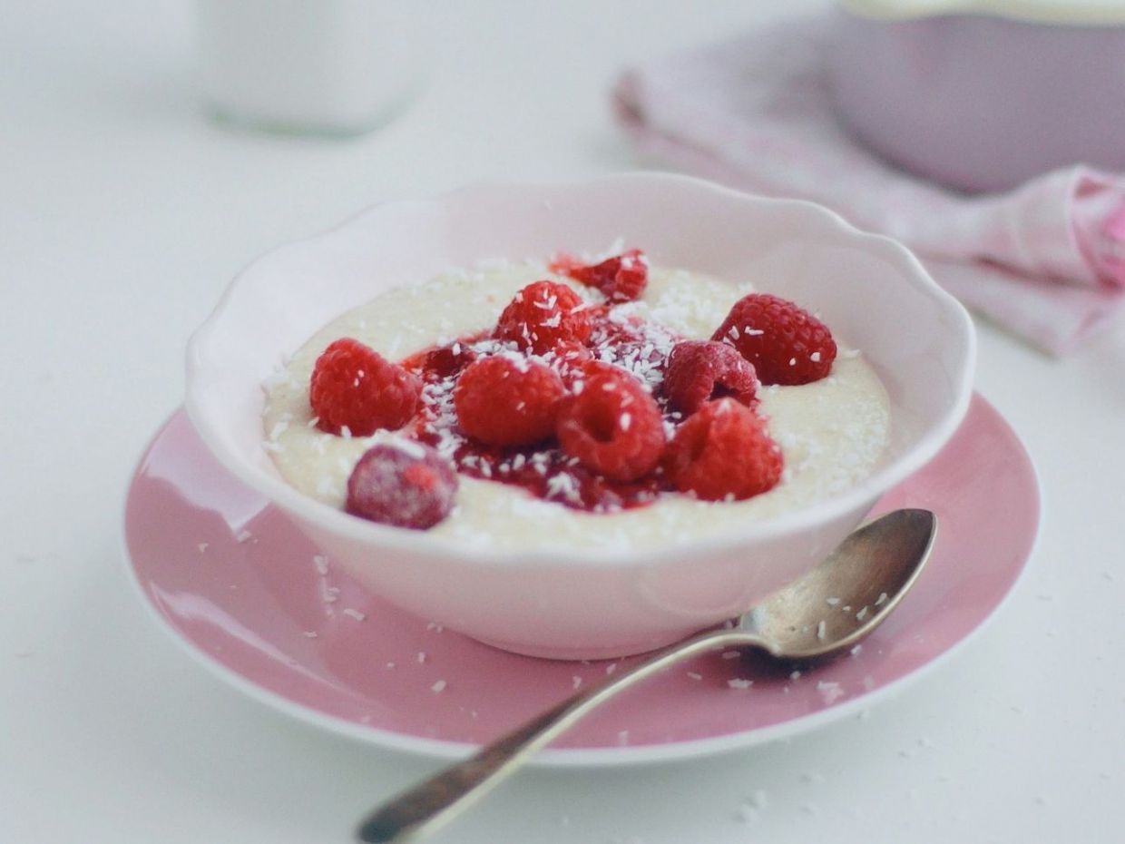 Να δοκιμάσεις τη συνταγή του TikTok για «Fluffy Yogurt» αλλά με μια αλλαγή