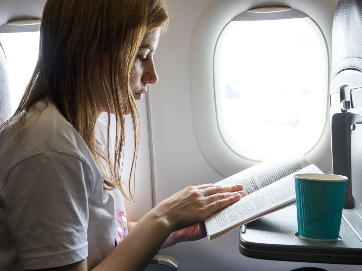 Ο λόγος που δεν πρέπει να πλένεις τα χέρια στις τουαλέτες των αεροπλάνων - ώρα να αναθεωρήσεις