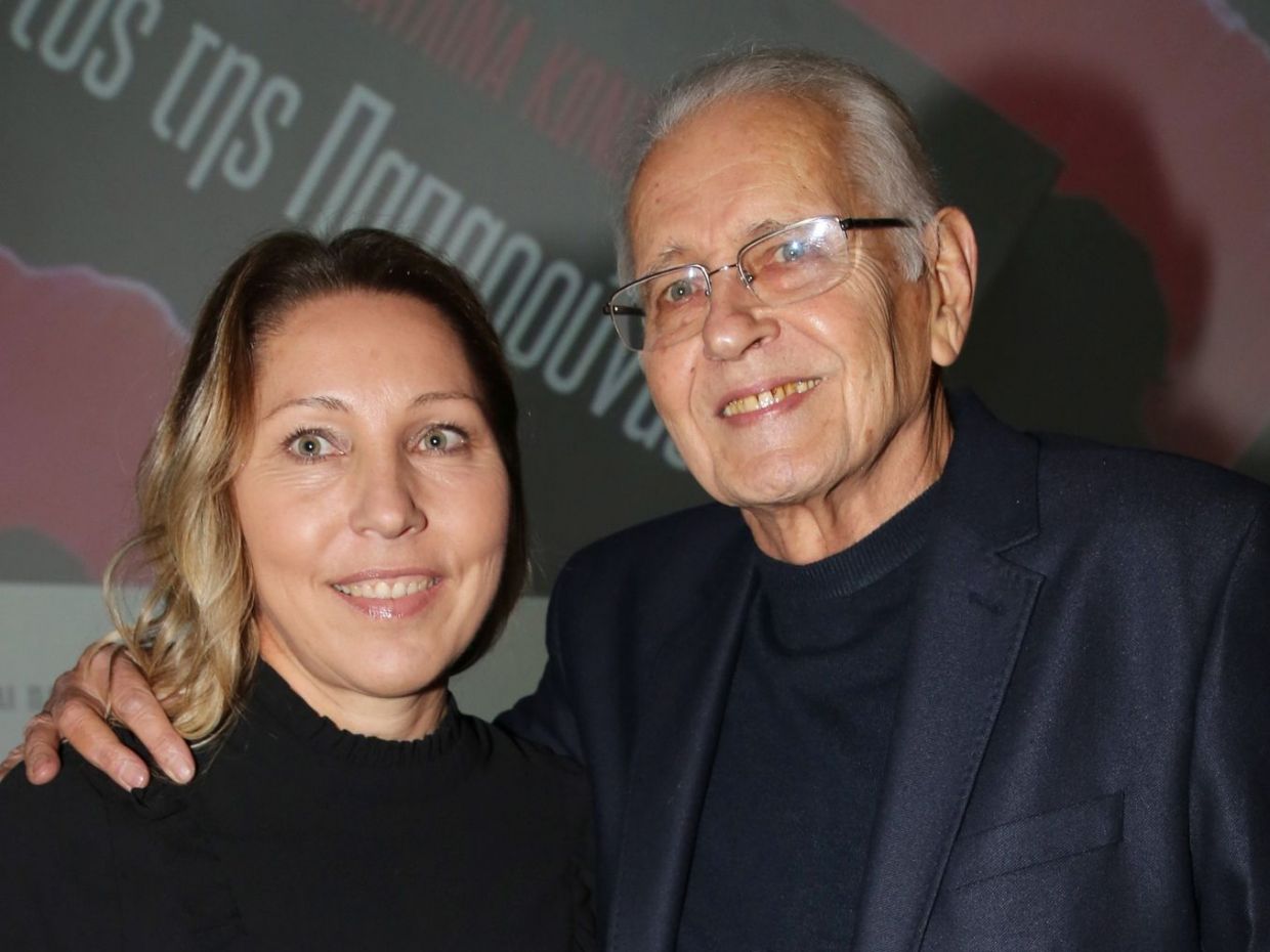 Το ξεχωριστό «αντίο» της Παυλίνας Κωνσταντάρα στον πατέρα της, η τελευταία βόλτα & το τραγούδι τους