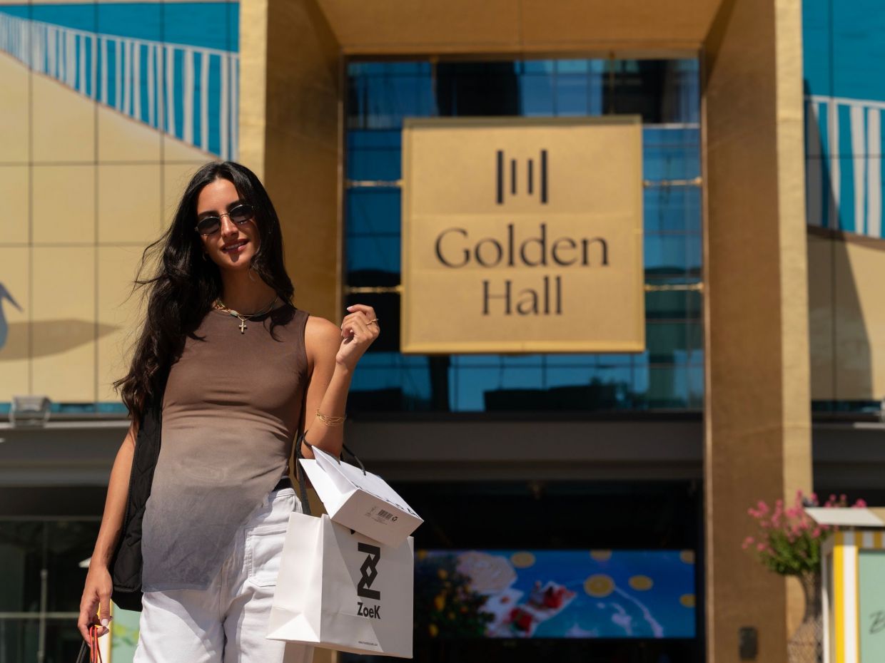 Back to reality: New season, new trends - Κάθε νέα αρχή χρειάζεται και το κατάλληλο outfit