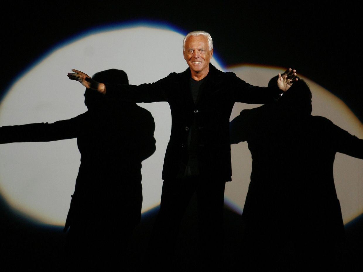 Giorgio Armani: Ο δημιουργός που «ένωσε» τη μόδα με την ομορφιά