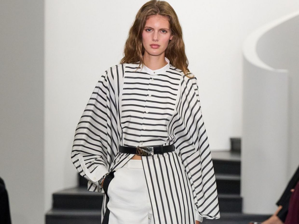 Ralph Lauren SS26: To New York Fashion Week ξεκίνησε με διαχρονική κομψότητα και πολλά stripes