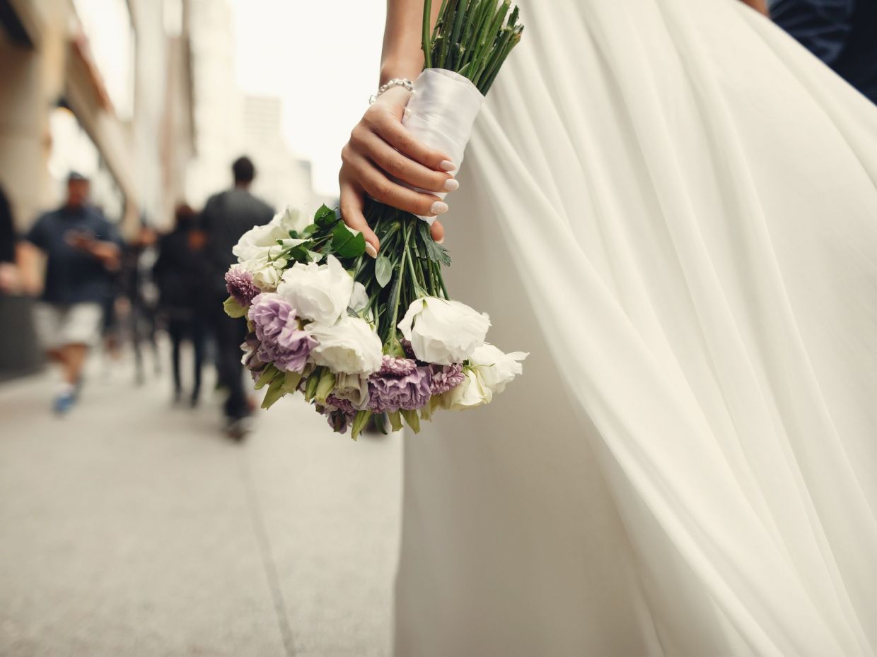 Τι σημαίνει αν δω στον ύπνο μου ότι παντρεύομαι; Όλες οι περιπτώσεις