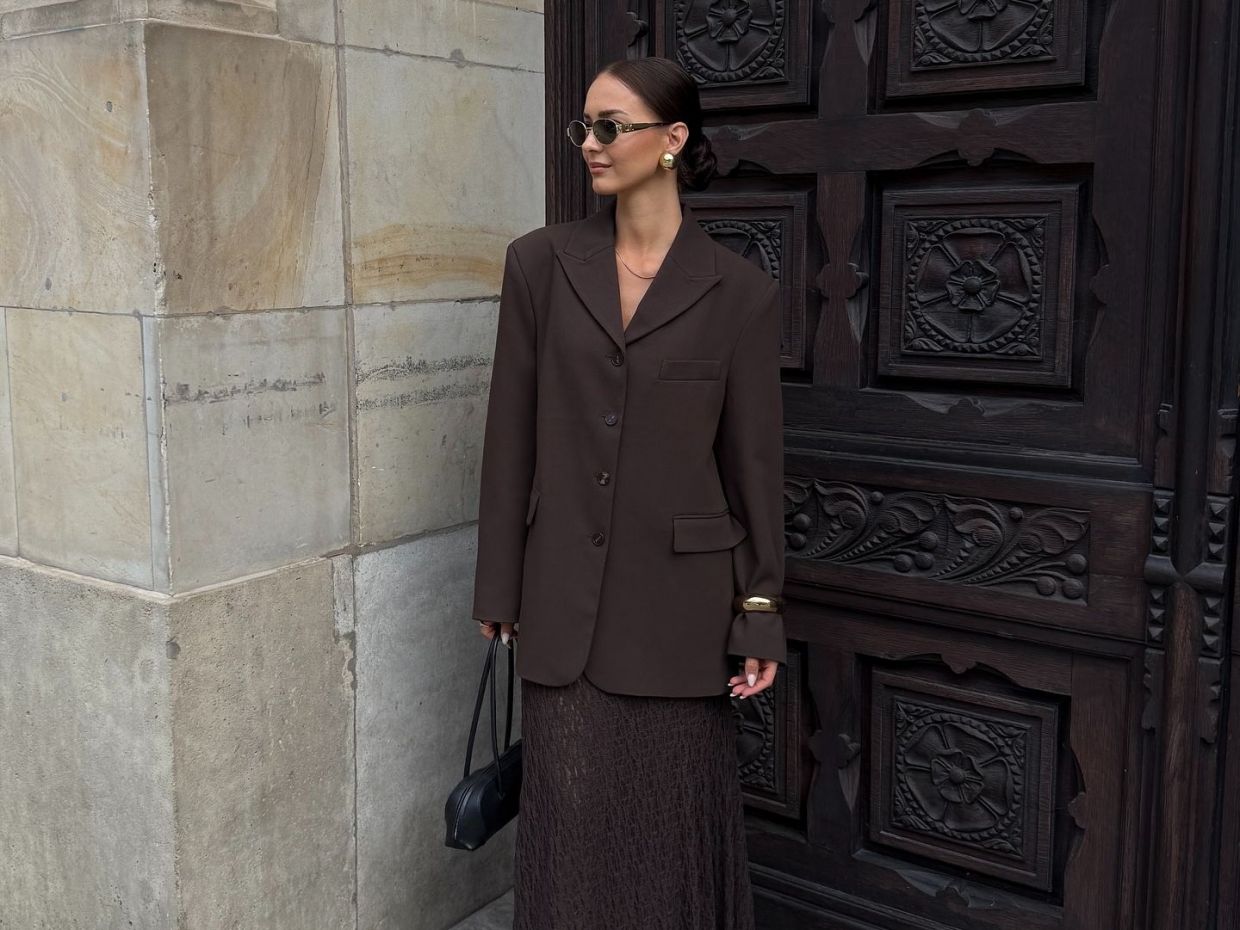 Το καφέ είναι (και πάλι) το χρώμα της σεζόν; 10 items που το αποδεικνύουν