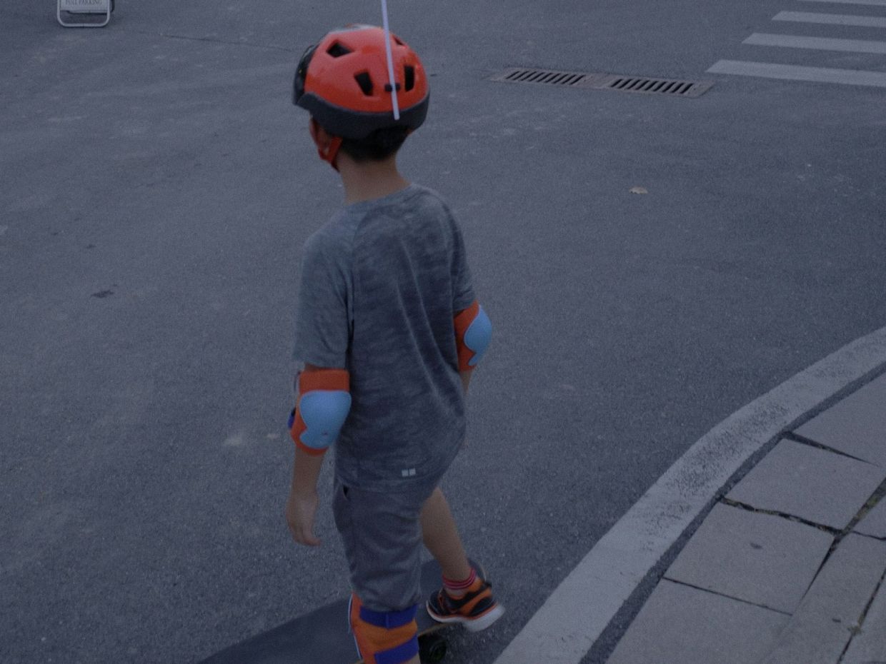 Αν ψάχνουμε ποιος έχει προτεραιότητα στη διάβαση πεζών, θα συνεχίσουμε να θρηνούμε μικρά παιδιά