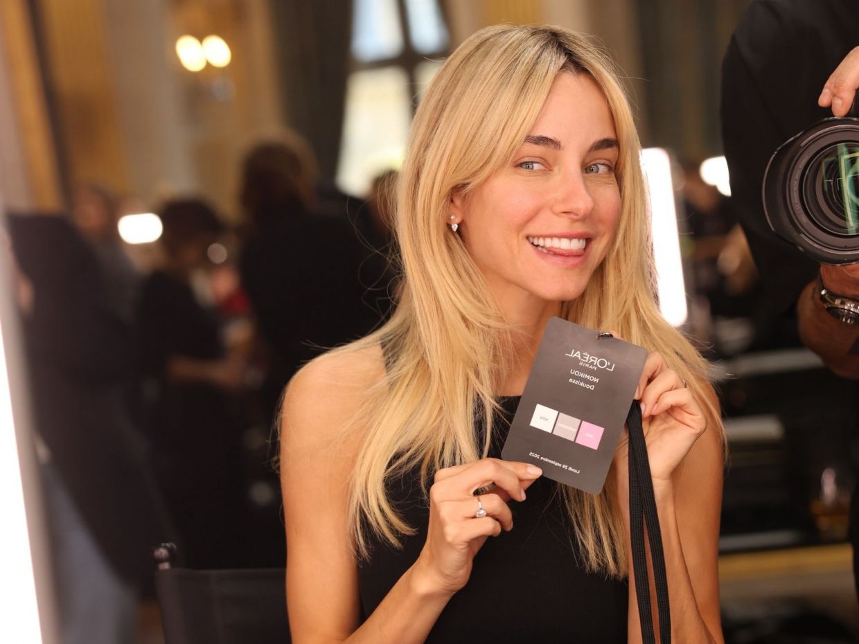 Get ready with us: Λάμψη και glam λίγο πριν το show Le Défilé της L’Oréal Paris
