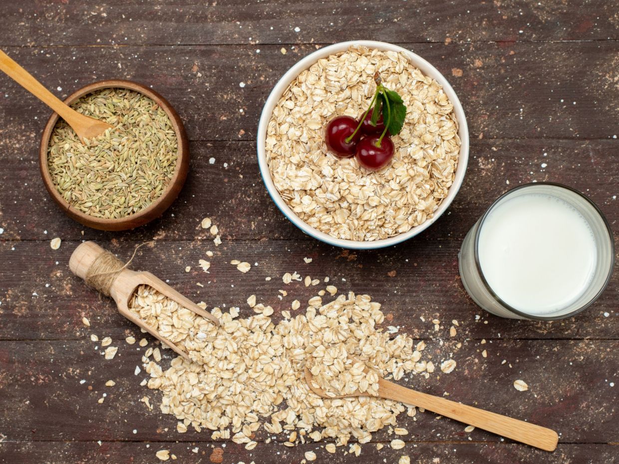 Τα οφέλη της βρώμης στο πρωινό: τι συμβαίνει στο σώμα έπειτα από 30 μέρες, σύμφωνα με την επιστήμη